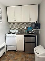 Vineyard Harbor Motel - Private Beach