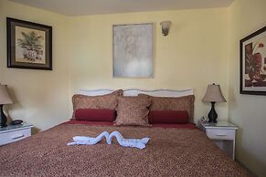 Sandcastles Bed & Breakfast Hotel