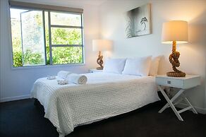 Condo on the Beach at the Sands Onetangi