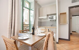 City-center Apartment