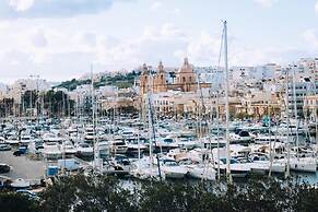 Spacious Double Room - Bb Marina in Pieta