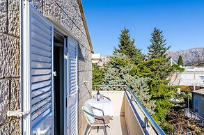 Cozy Duplex Apartment A2, in a Stone Built House, Sunset Beach Near Du