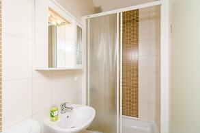 Cozy Duplex Apartment A2, in a Stone Built House, Sunset Beach Near Du