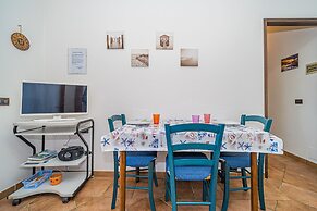 Apartment in Villa 2 to 4 Persons With Large Private Garden Sole