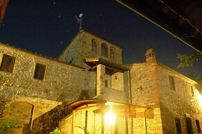 Apartment at the Gates of the Chianti Between Siena and Arezzo