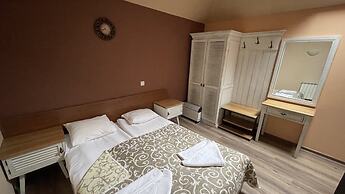 Room in Apartment - Granat Maisonette - Next to Gondola Lift, Ideal fo