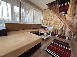 Room in Apartment - Granat Maisonette - Next to Gondola Lift, Ideal fo