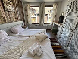 Room in Apartment - Granat Maisonette - Next to Gondola Lift, Ideal fo