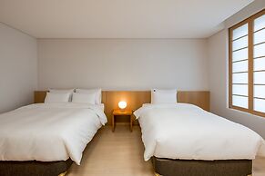 Hotel West of Canaan