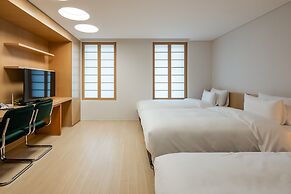 Hotel West of Canaan