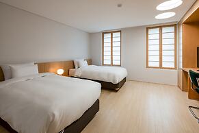 Hotel West of Canaan