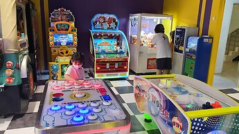 Hotel West of Canaan