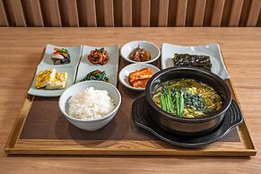 Hotel West of Canaan