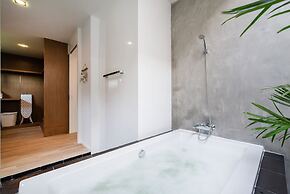 Movenpick Luxury Villa2FL/Private Pool