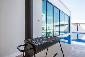 Movenpick Luxury Villa2FL/Private Pool