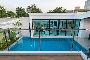 Movenpick Luxury Villa2FL/Private Pool
