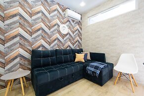 More Apartments na Estonskoy 37-6