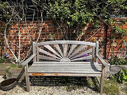 Bramble Bank 'cartshed'-1 Bed Cottage-sleeps 2