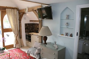 Bramble Bank 'cartshed'-1 Bed Cottage-sleeps 2