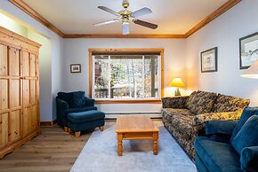 Skidder Trail Family Lodge 4 Bedroom Home by RedAwning