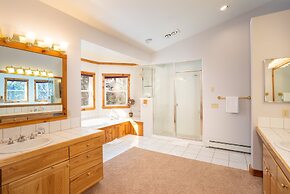 Skidder Trail Family Lodge 4 Bedroom Home by RedAwning