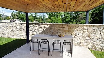 Villa Renata with Pool and Sauna