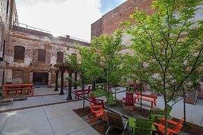 The Bee Hotel Danville