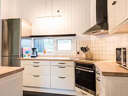 10 Person Holiday Home in Blavand