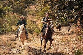 Rancho con Caballos El Reencuentro
