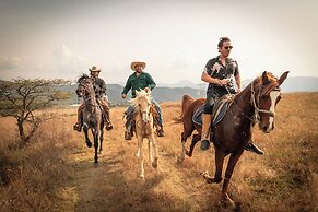 Rancho con Caballos El Reencuentro