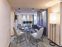 B&B Hotel Köln-West