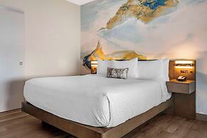 Cambria Hotel Orlando Airport