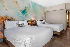 Cambria Hotel Orlando Airport