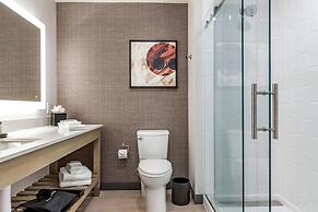 Cambria Hotel Rock Hill - University Center