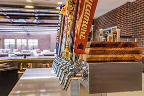 Cambria Hotel Rock Hill - University Center