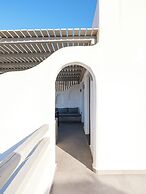 Mykonos Residence Villas & Suites