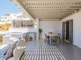 Mykonos Residence Villas & Suites