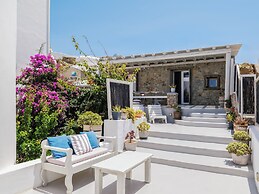 Mykonos Residence Villas & Suites