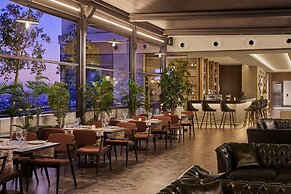 Concorde Tower Hotel