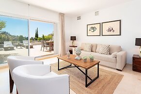 Genteel Home Las Lomas