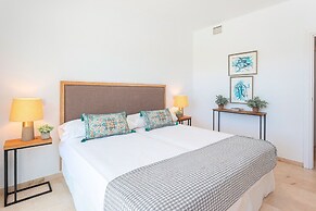 Genteel Home Las Lomas