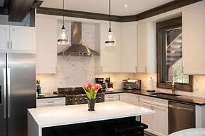 The Seasons 1818 2 Bedroom Condo by RedAwning