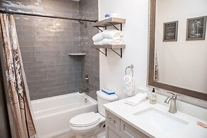 The Seasons 1818 2 Bedroom Condo by RedAwning