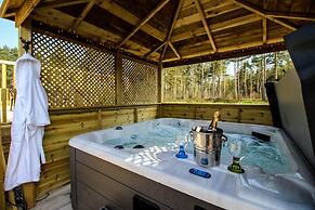 Hollicarrs - Stag Lodge