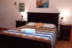 Tuscan Hills Near Florence - Stone Farm House