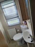 Stunning 3-bed Caravan in Clacton-on-sea