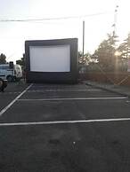 Stunning 3-bed Caravan in Clacton-on-sea