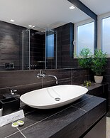 Luxurious Beachfront Villa Maira