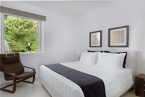 Luxurious Beachfront Villa Maira