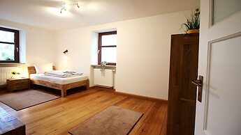 Ferienwohnung am Wasserschloss 1-3
